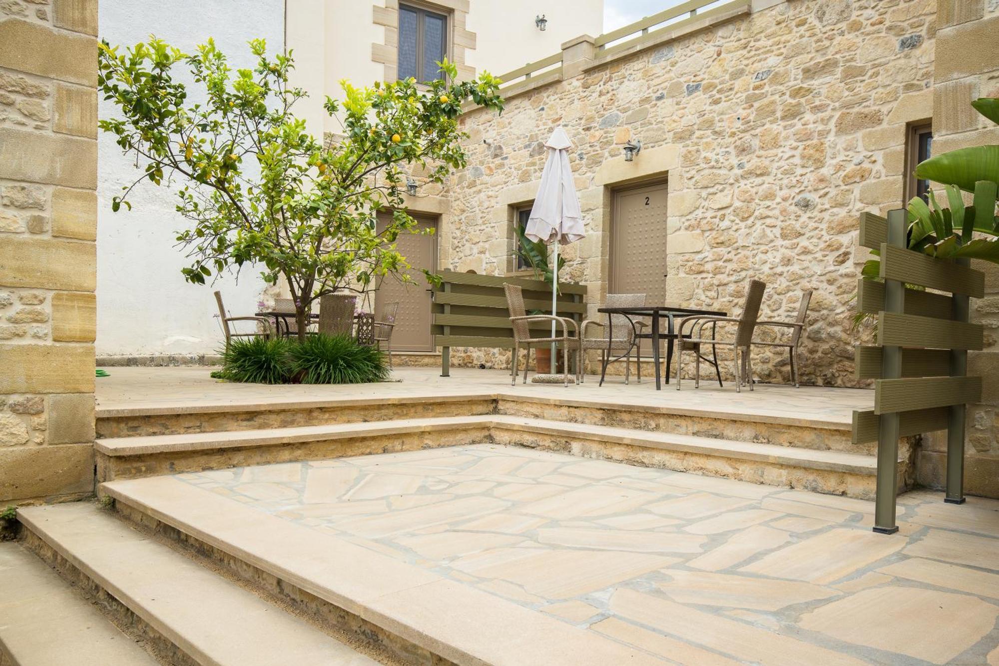Agarathos Deluxe Homes - Kaliviani -On The Road To Balos Kissamos Exterior photo